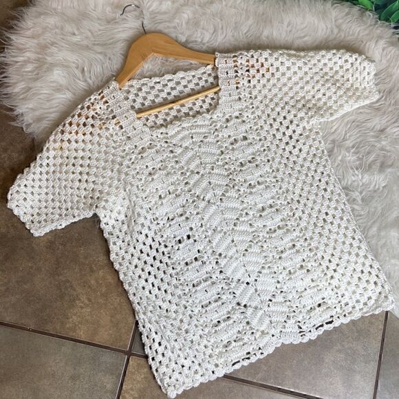 Crotchet style short sleeve white trendy see through top - Picture 8 of 8